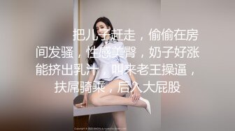 清纯美少女KIKI，腹肌马甲线，活力十足堪称喷水娃，大黑假屌猛插，边插边喷水