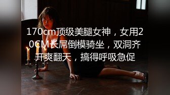 商城跟随抄底漂亮极品美女 没想到美女真空出来逛商场 这个大屁屁爱了 还是稀毛肥鲍鱼