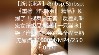 超级过瘾【Makabaka66】山东美女，肚兜情趣装，若隐若现，会喷水这个就屌了 (2)