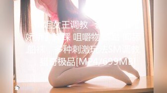 游乐场女厕全景偷拍几个撅着屁股嘘嘘的高颜值美女6 (3)