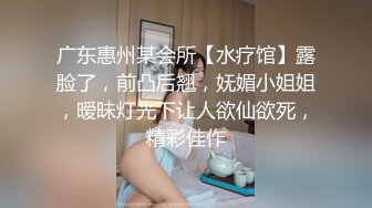 偷窥美女海边拍写真