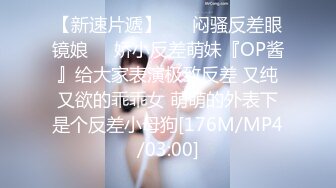 【OnlyFans】台湾骚妻阿姐，韵味骚货美人妻，性爱日常反差VIP订阅，日常性爱，自慰露出裸体艺术写真 19