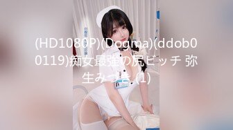 [MP4/741MB]漂亮制服美女3P 身材嬌小 同時伺候三根肉棒 嘴叼逼插 被無套輸出 非常享受舒坦